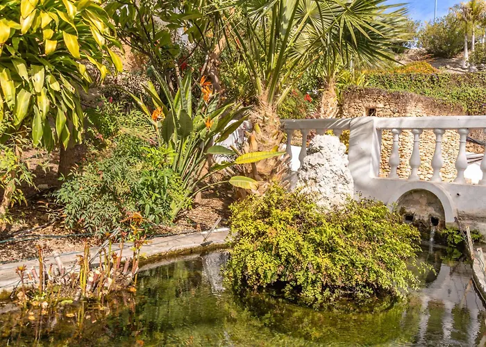 Tetuan 40 Oasis Nerja