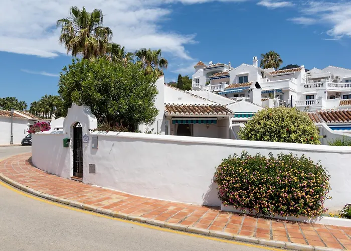 Tetuan 40 Oasis Nerja