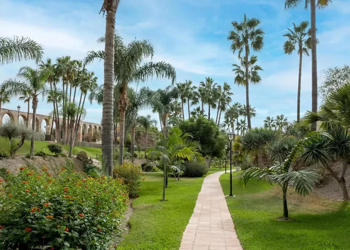 Tetuan 40 Oasis * Nerja