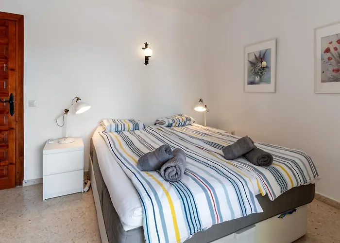 Tetuan 40 Oasis * Nerja